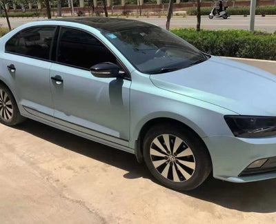 Metallic blue color shift green