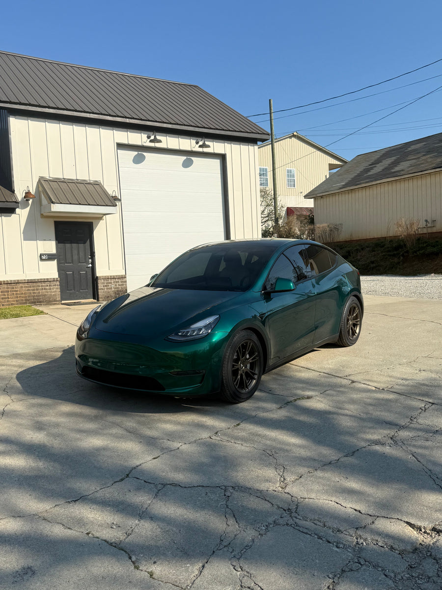 Metallic jet green